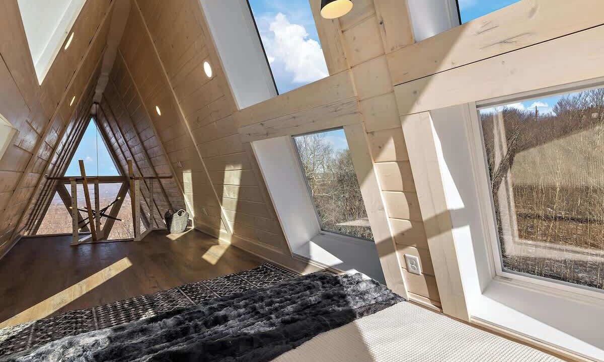 Photo of Bedroom in Beech Mountain