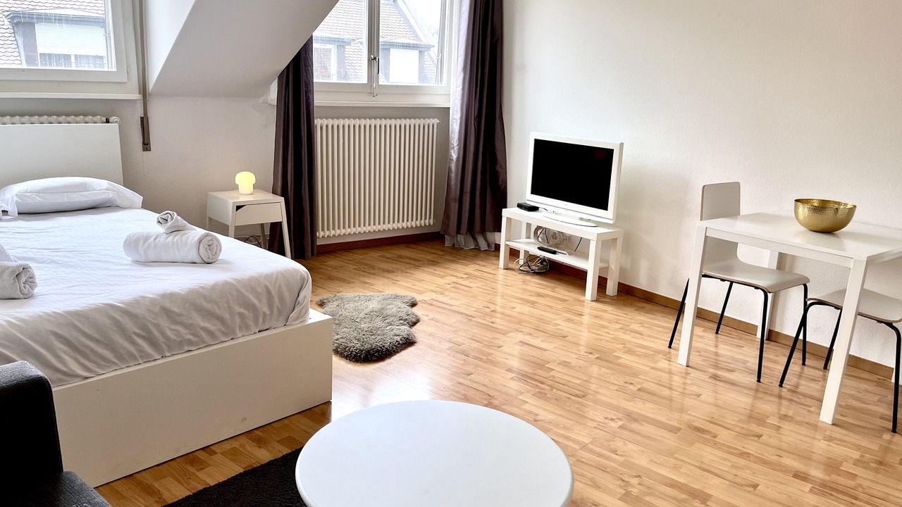 Photo of Bedroom in Geneva City Centre