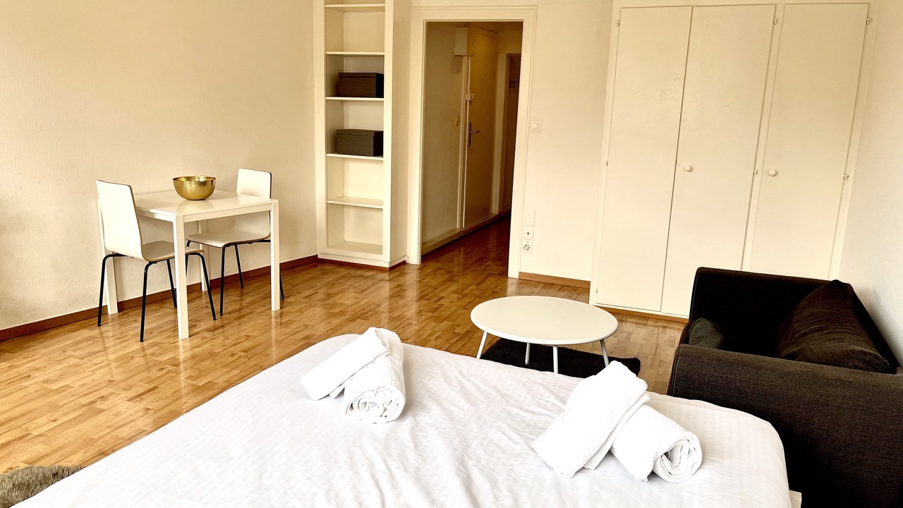 Photo of Bedroom in Geneva City Centre