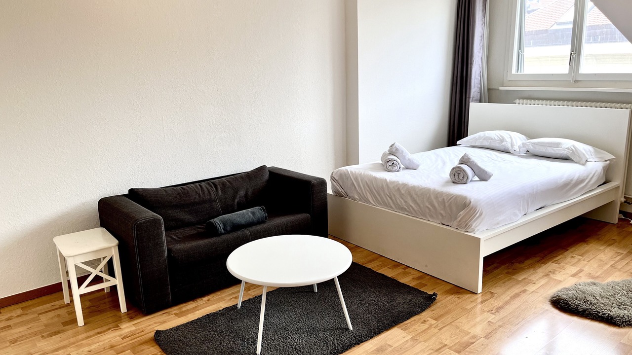 Photo of Bedroom in Geneva City Centre