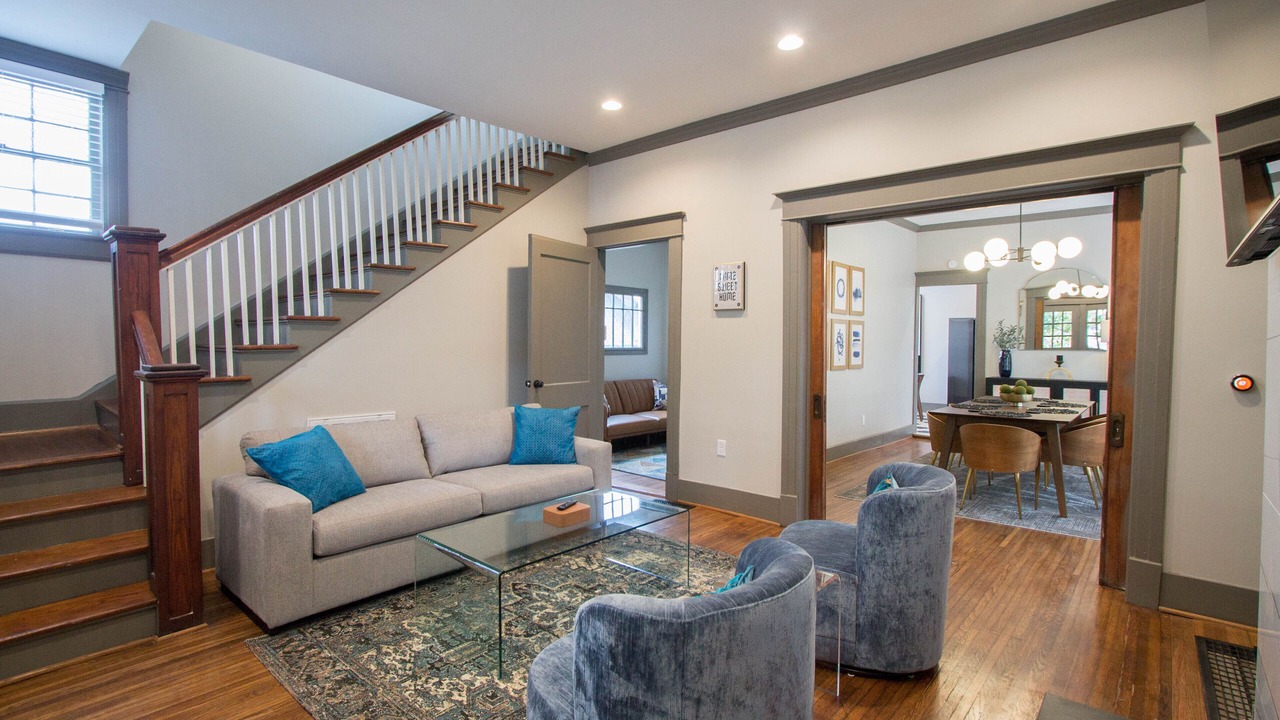 Photo of Livingroom in Five Points South