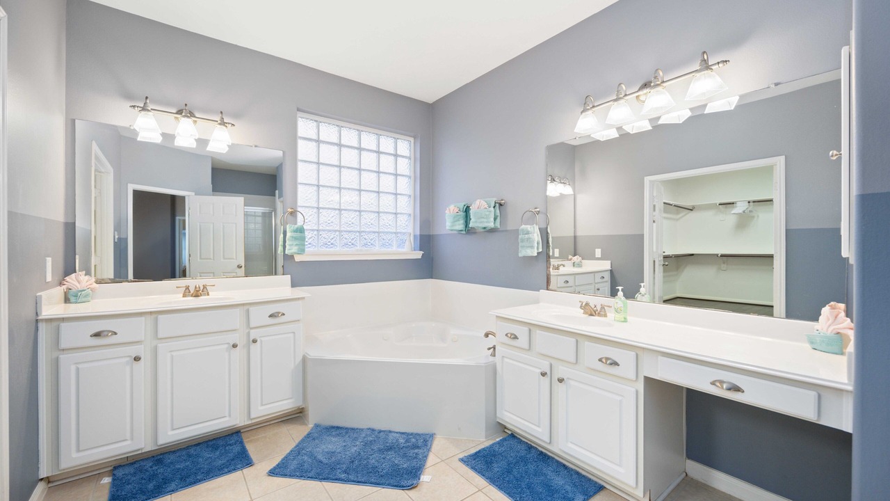 Photo of Bathroom in Spring
