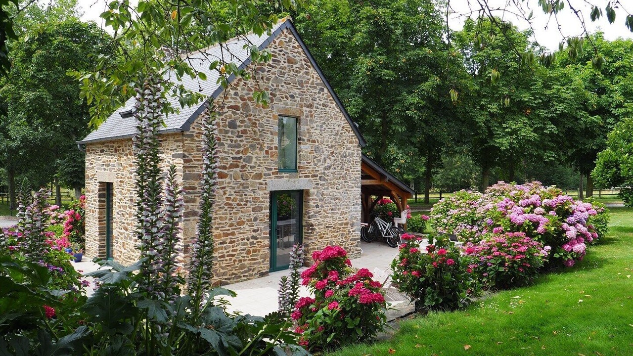 Photo of Outdoor in Baguer-Pican