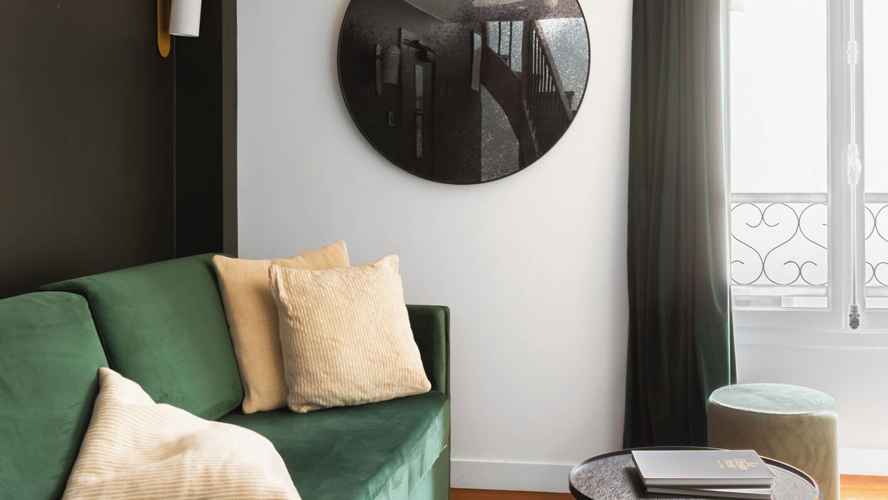 Photo of Livingroom in Quartier des Grandes-Carrieres