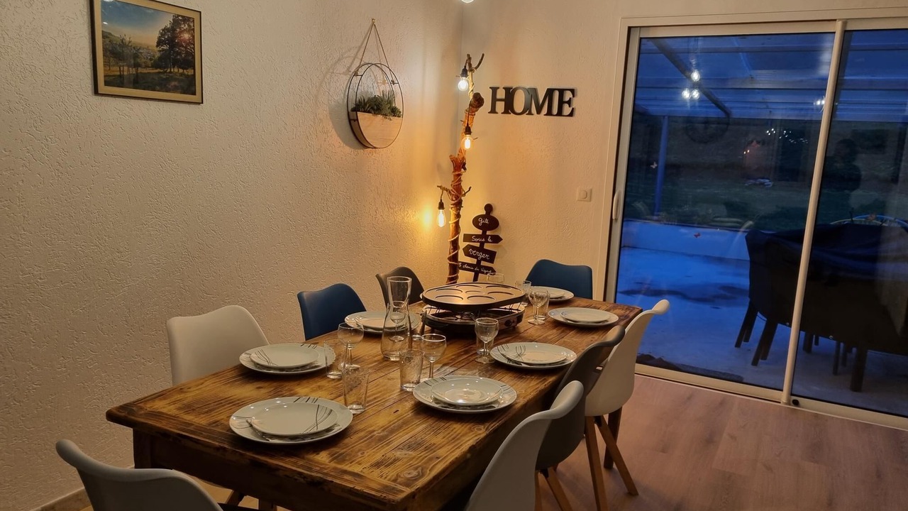 Photo of Others in Bazegney