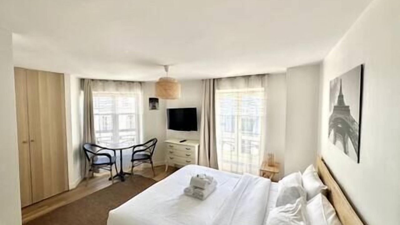 Photo of Bedroom in Gaillon