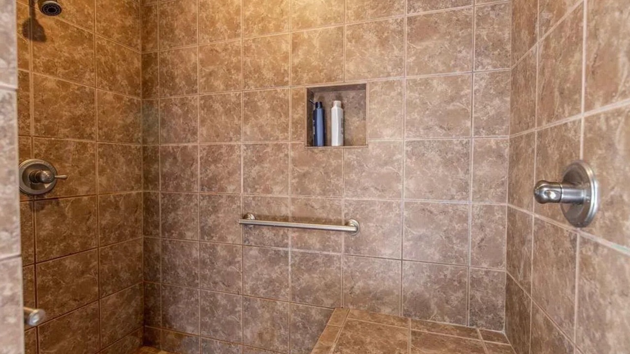 Photo of Bathroom in Greenbrier