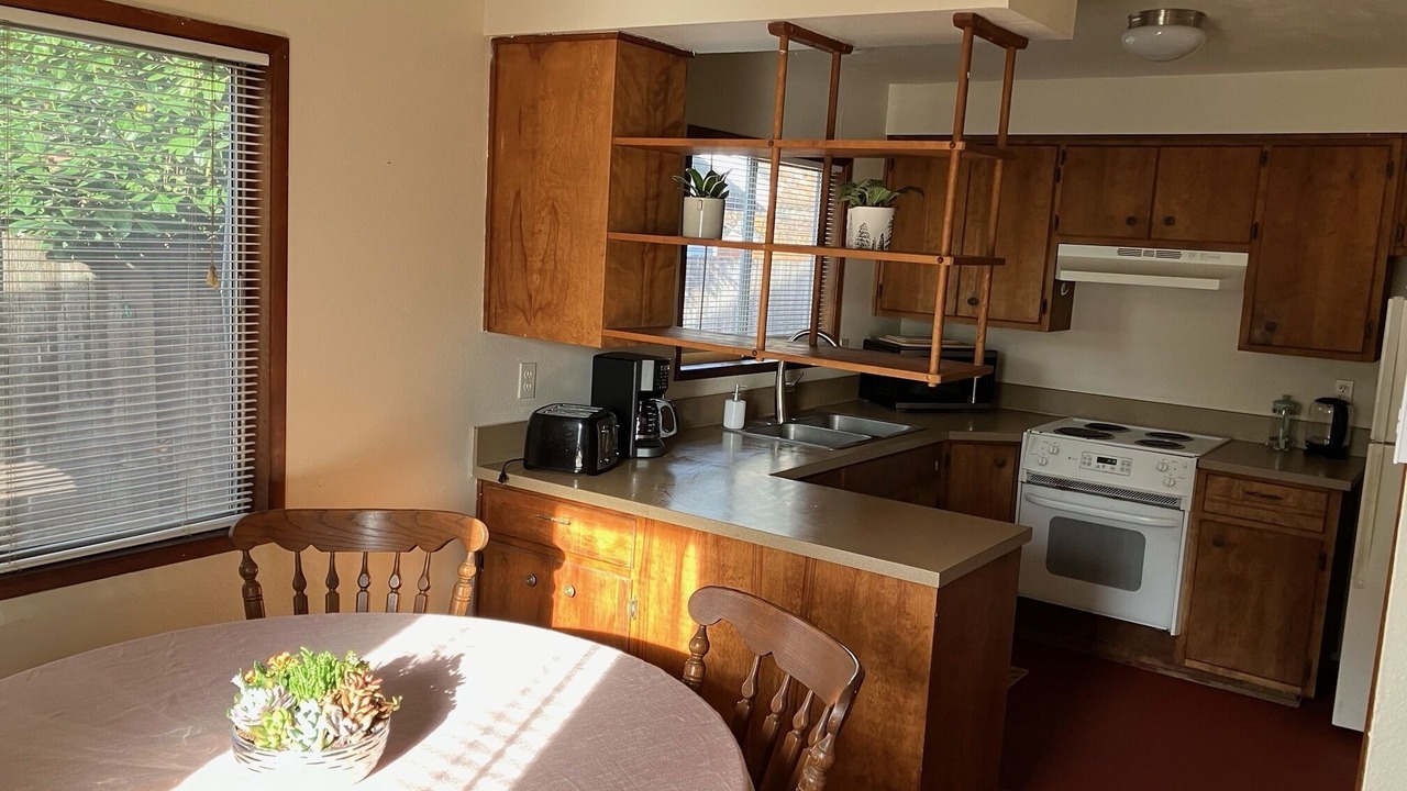 Photo of Kitchen in West Eugene