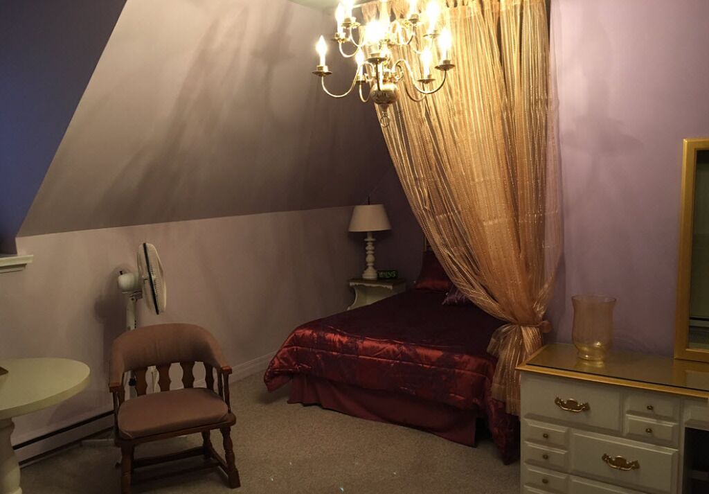 Photo of Bedroom in St-Francois-de-l'Ile-d'Orleans