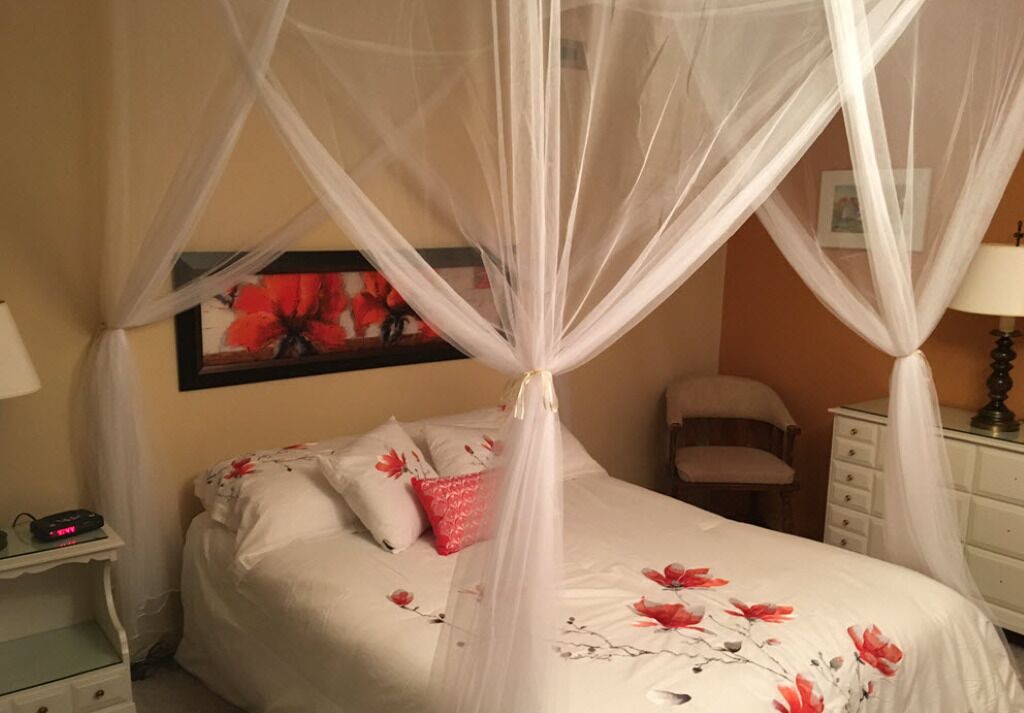 Photo of Bedroom in St-Francois-de-l'Ile-d'Orleans