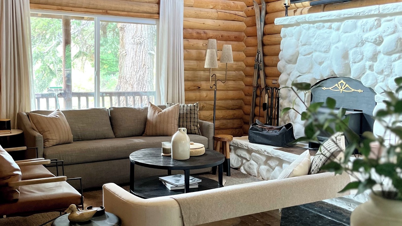 Photo of Livingroom in Tollgate Canyon