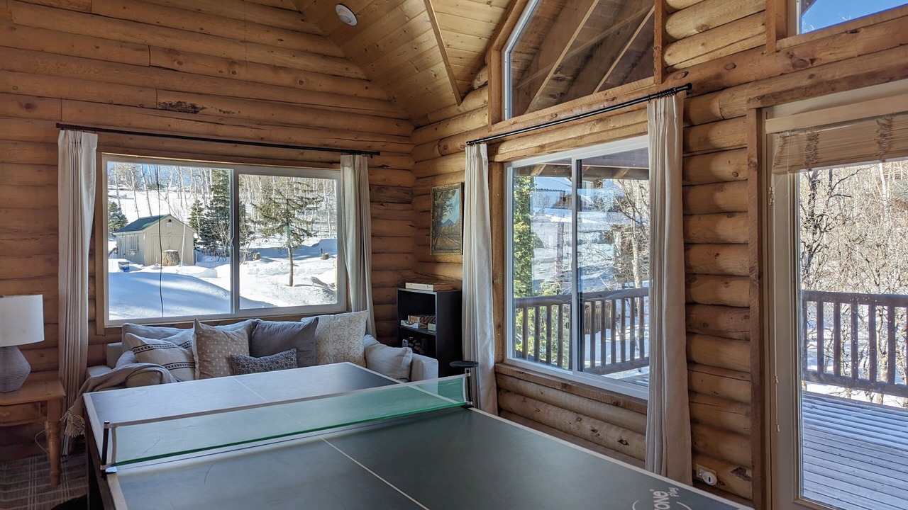 Photo of Bedroom in Tollgate Canyon