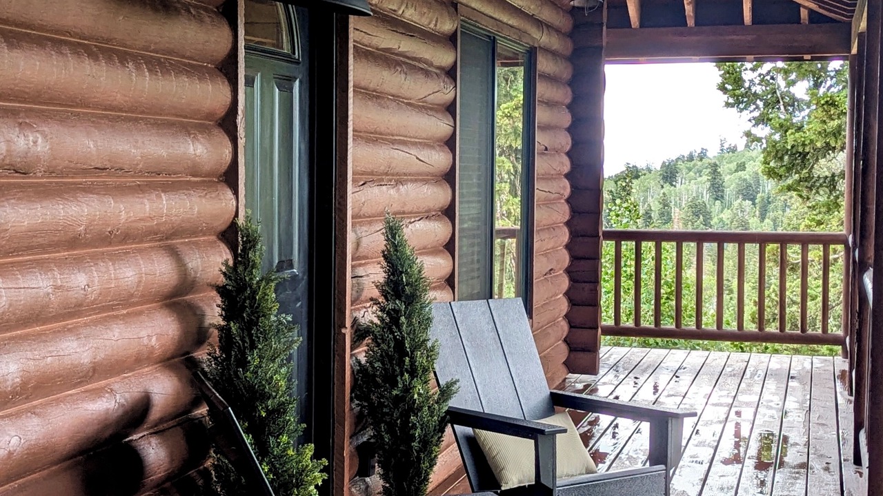 Photo of Patio Balcony in Tollgate Canyon