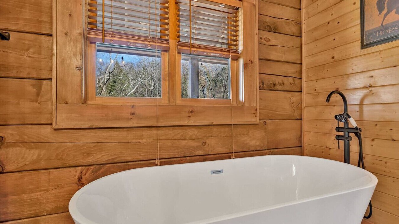Photo of Bathroom in Marrowbone