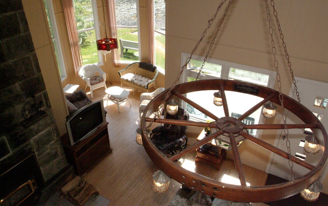 Photo of Livingroom in St-Francois-de-l'Ile-d'Orleans