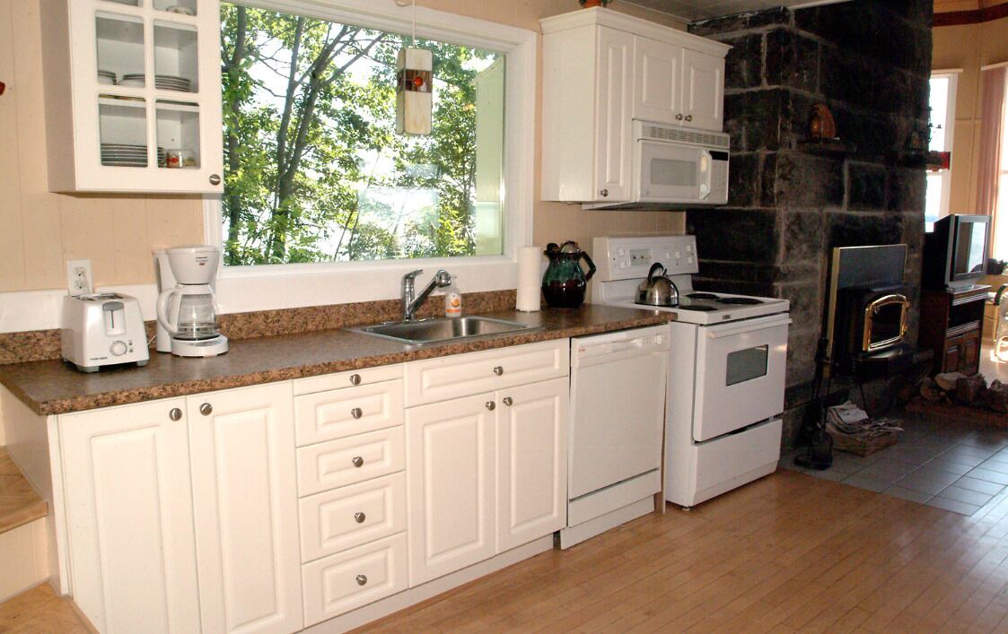 Photo of Kitchen in St-Francois-de-l'Ile-d'Orleans
