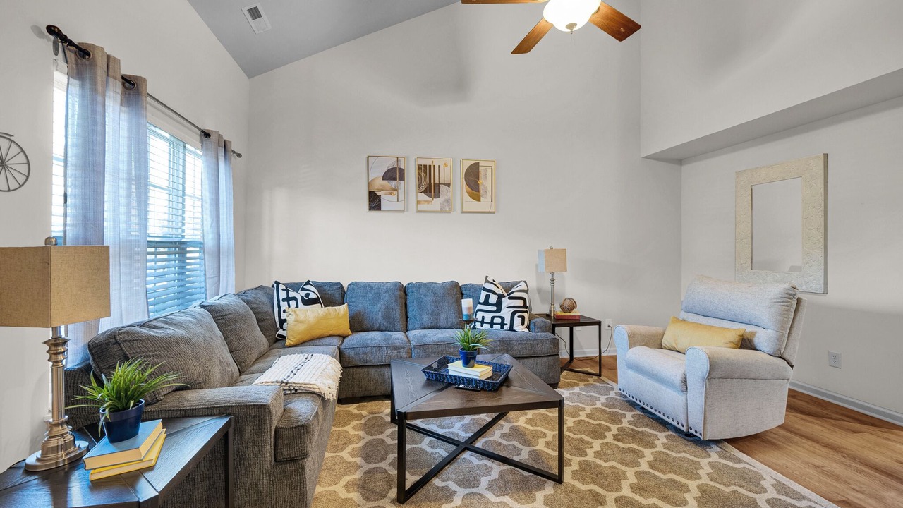 Photo of Livingroom in Northeast Raleigh
