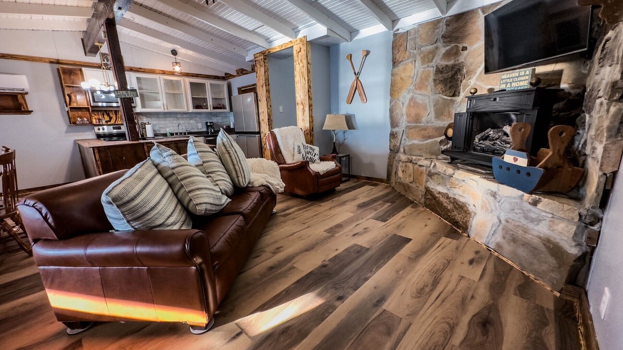Photo of Livingroom in Avinger