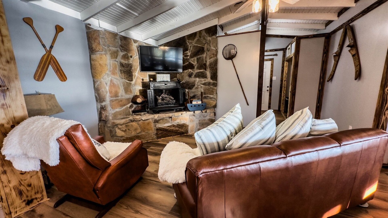 Photo of Livingroom in Avinger