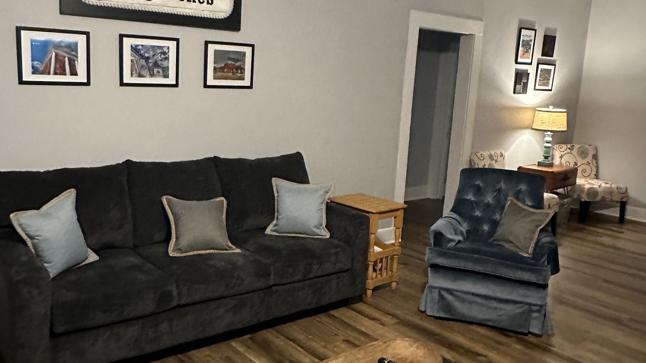 Photo of Livingroom in Nacogdoches