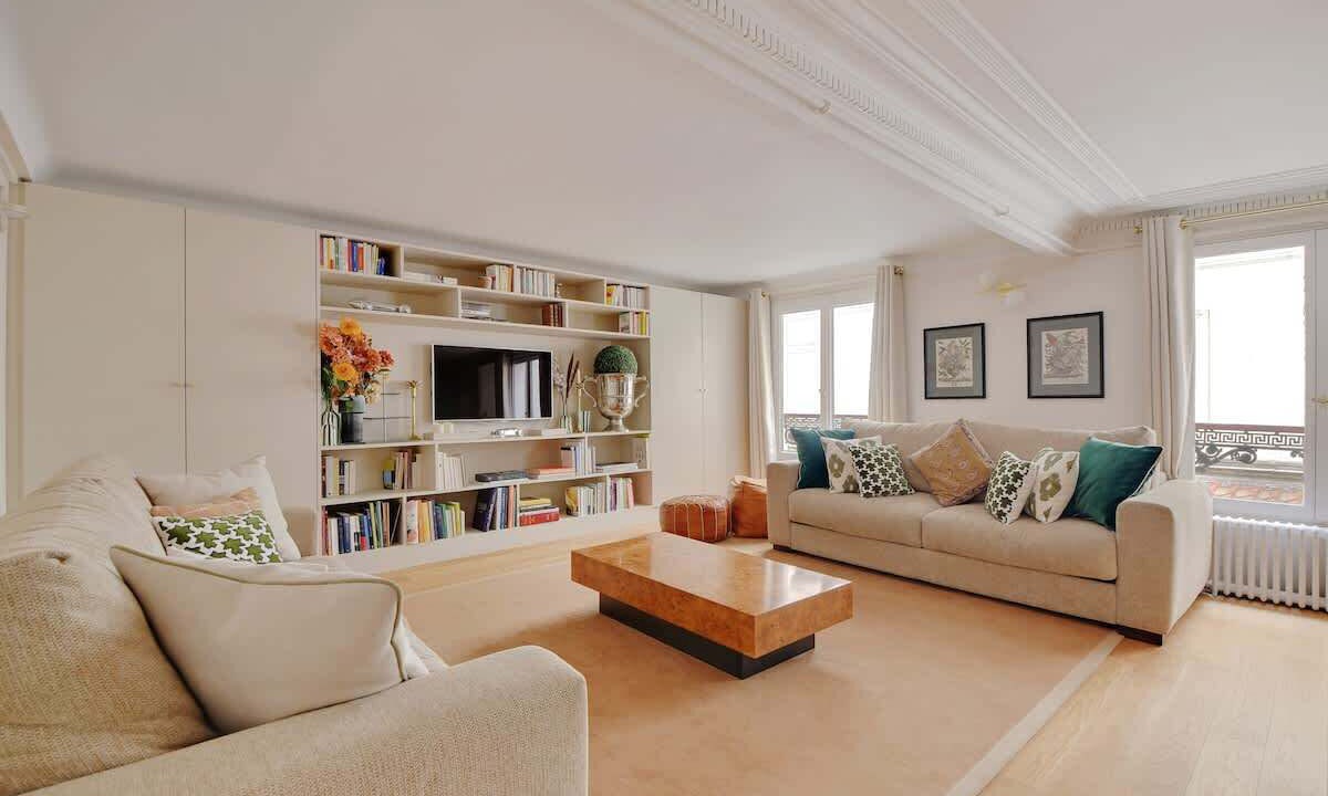 Photo of Livingroom in Quartier du Faubourg-Montmartre