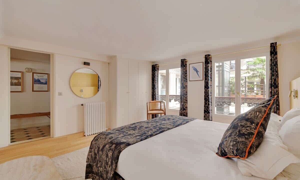 Photo of Bedroom in Quartier du Faubourg-Montmartre