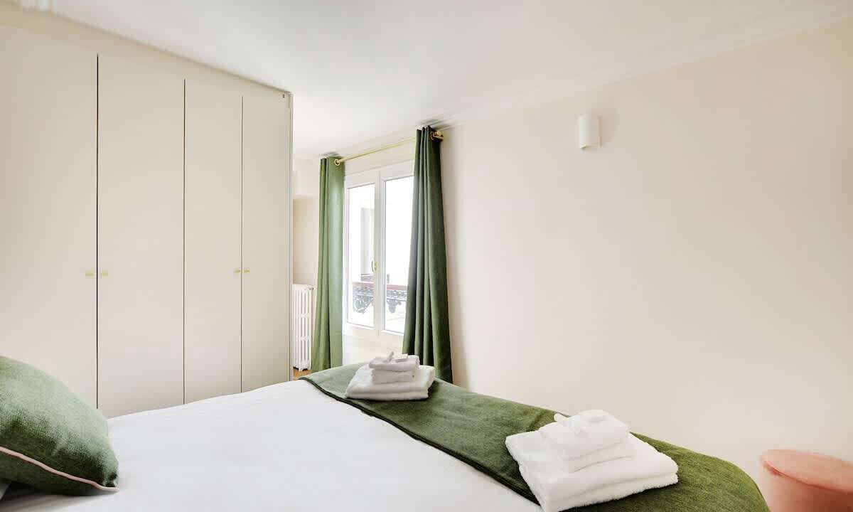 Photo of Bedroom in Quartier du Faubourg-Montmartre