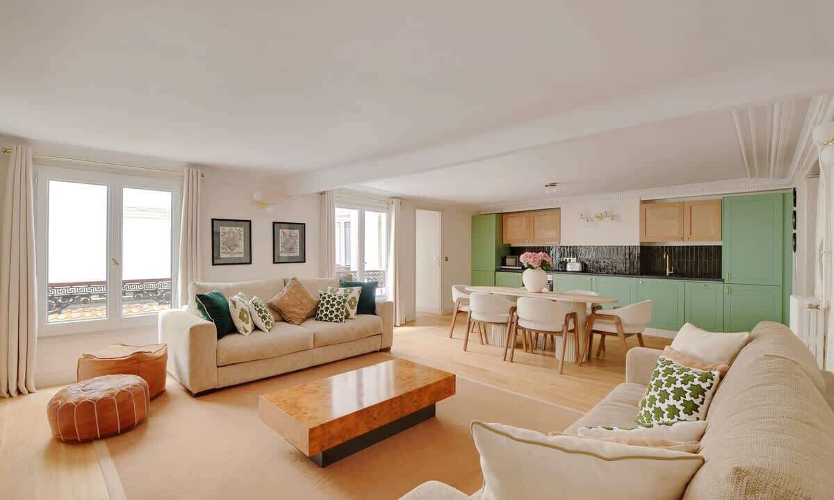 Photo of Livingroom in Quartier du Faubourg-Montmartre