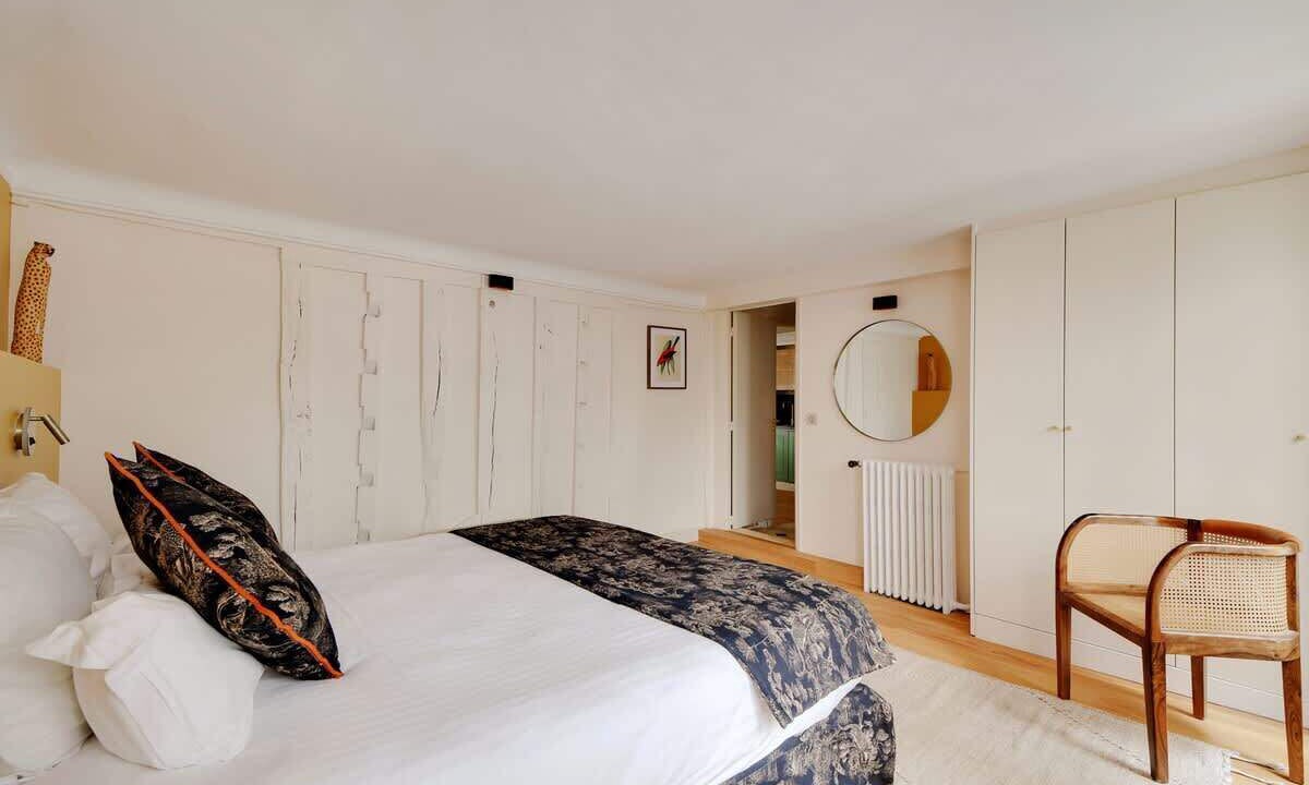 Photo of Bedroom in Quartier du Faubourg-Montmartre