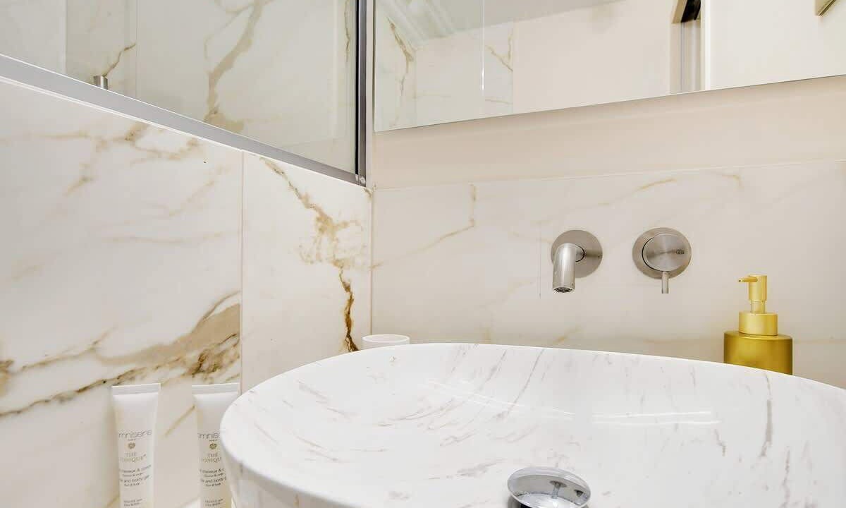 Photo of Bathroom in Quartier du Faubourg-Montmartre