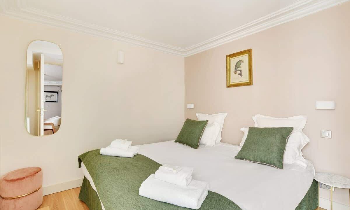 Photo of Bedroom in Quartier du Faubourg-Montmartre