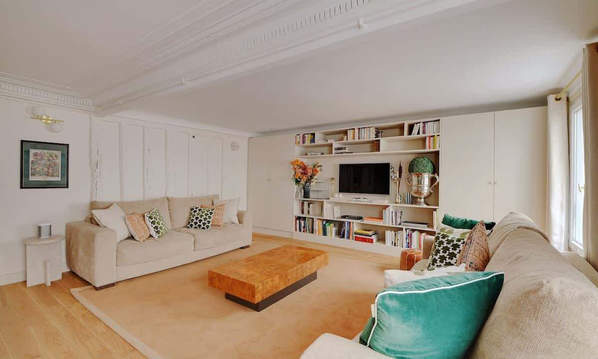 Photo of Livingroom in Quartier du Faubourg-Montmartre