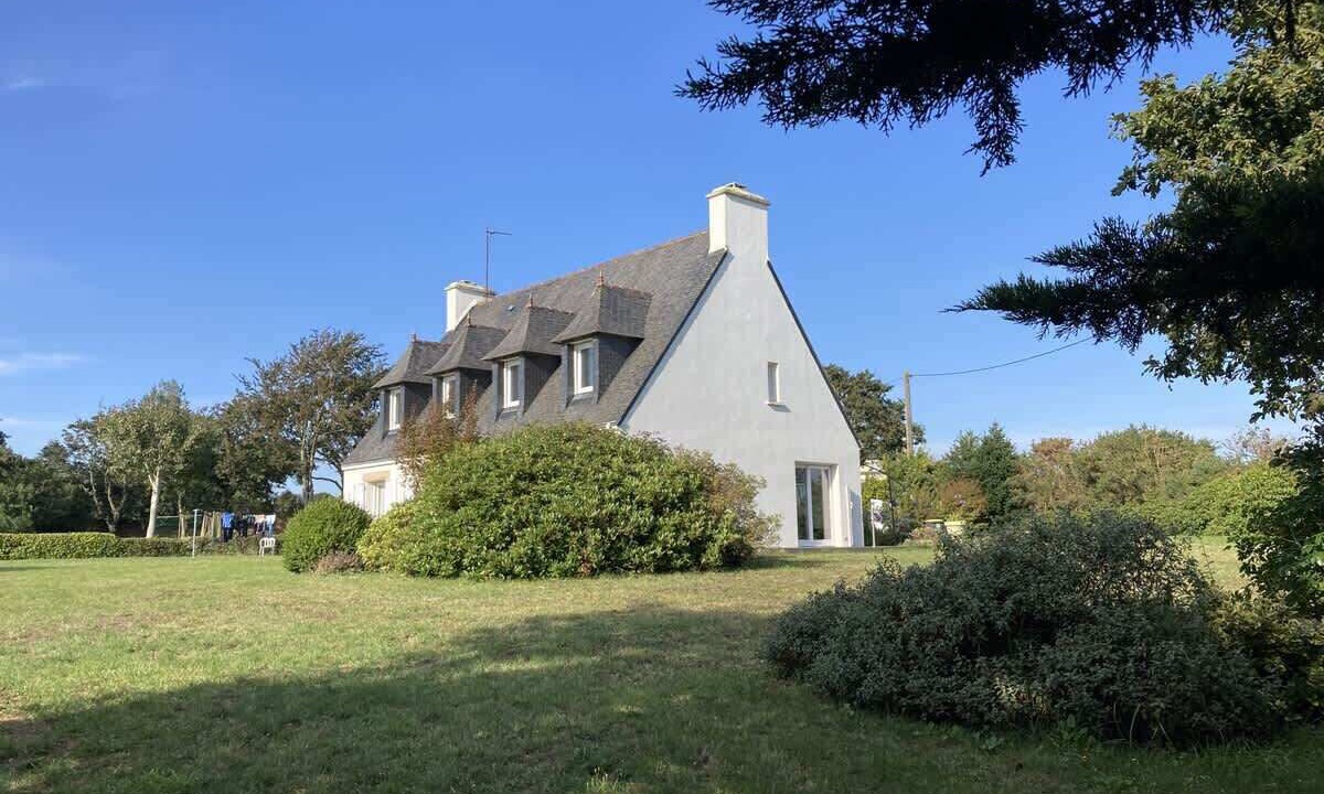 Photo of Outdoor in Breles