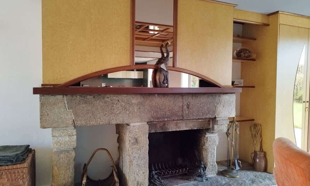 Photo of Others in Breles