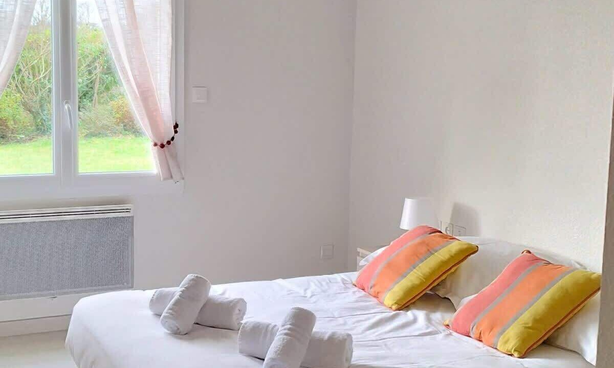 Photo of Bedroom in Breles