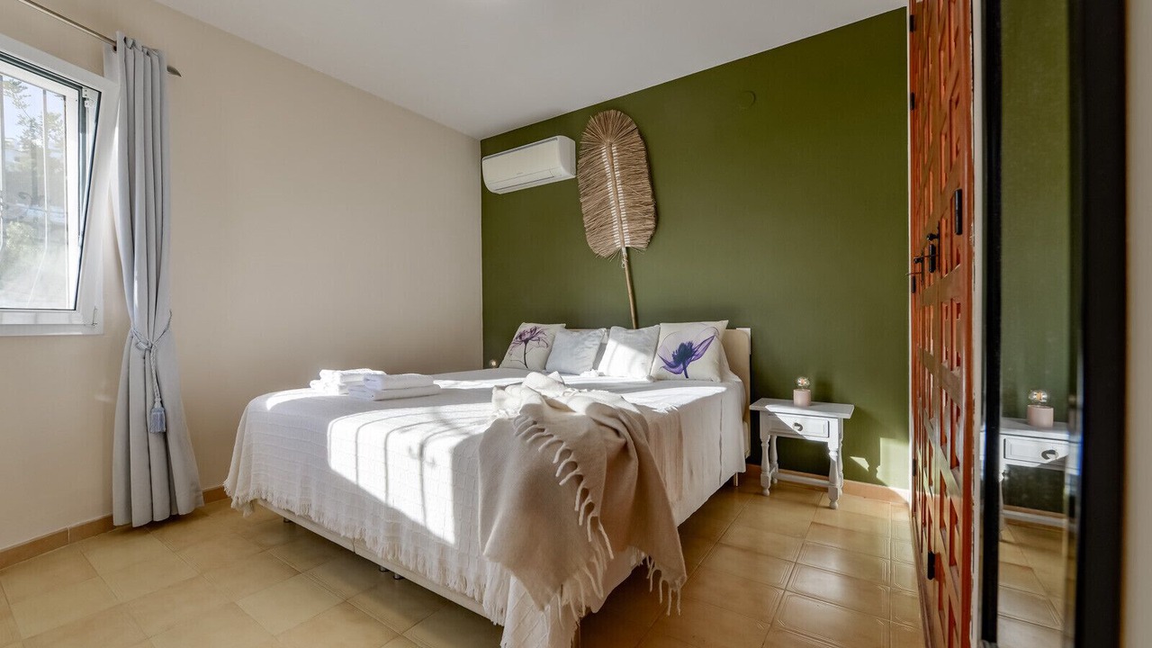 Photo of Bedroom in Benimeit