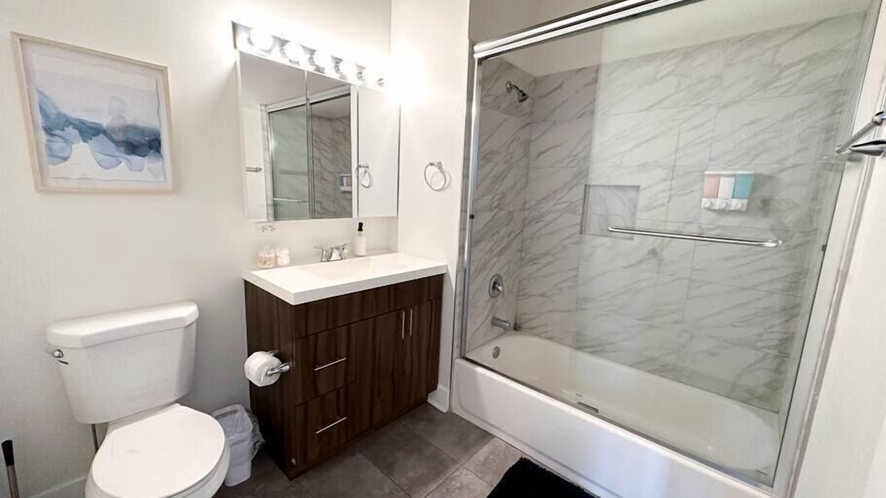 Photo of Bathroom in Near South Side