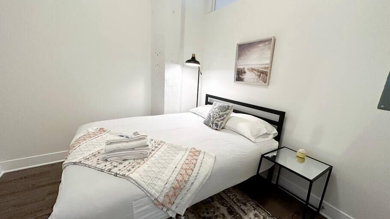 Photo of Bedroom in Near South Side