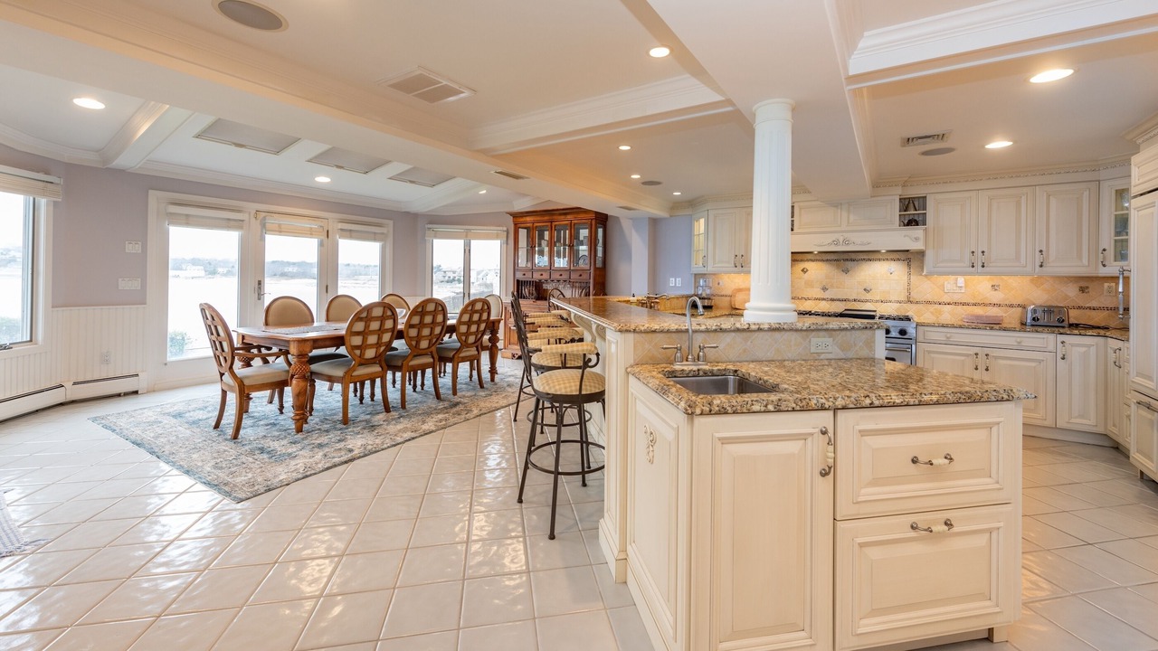 Photo of Others in Bonnet Shores