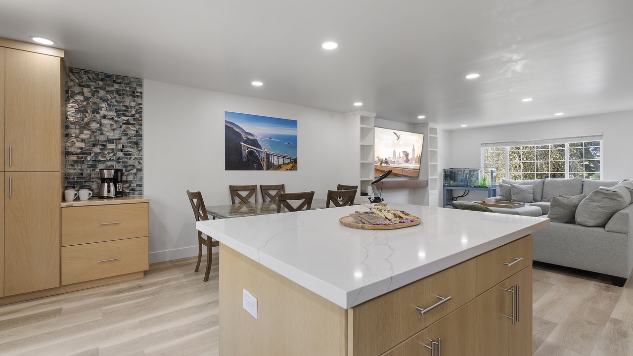 Photo of Bedroom in Moss Beach