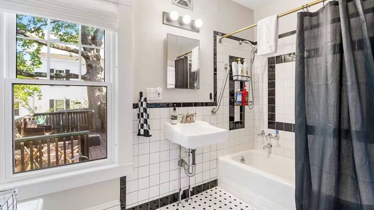 Photo of Bathroom in Swampscott
