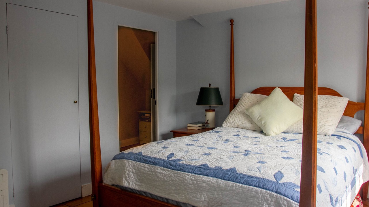 Photo of Bedroom in Winhall