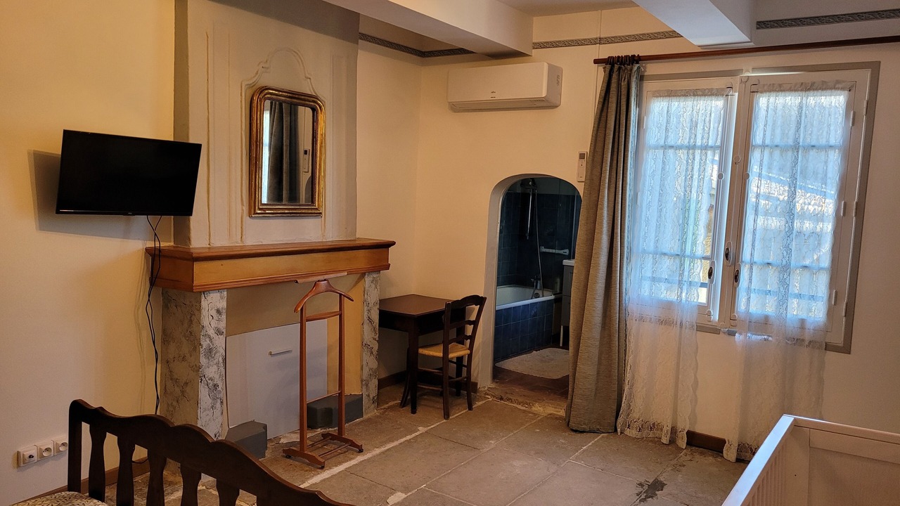 Photo of Bedroom in Le Cailar