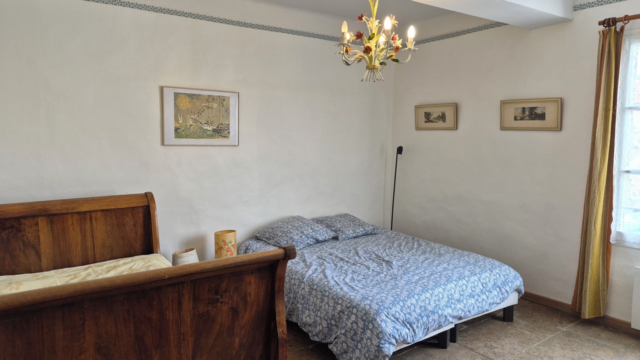 Photo of Bedroom in Le Cailar