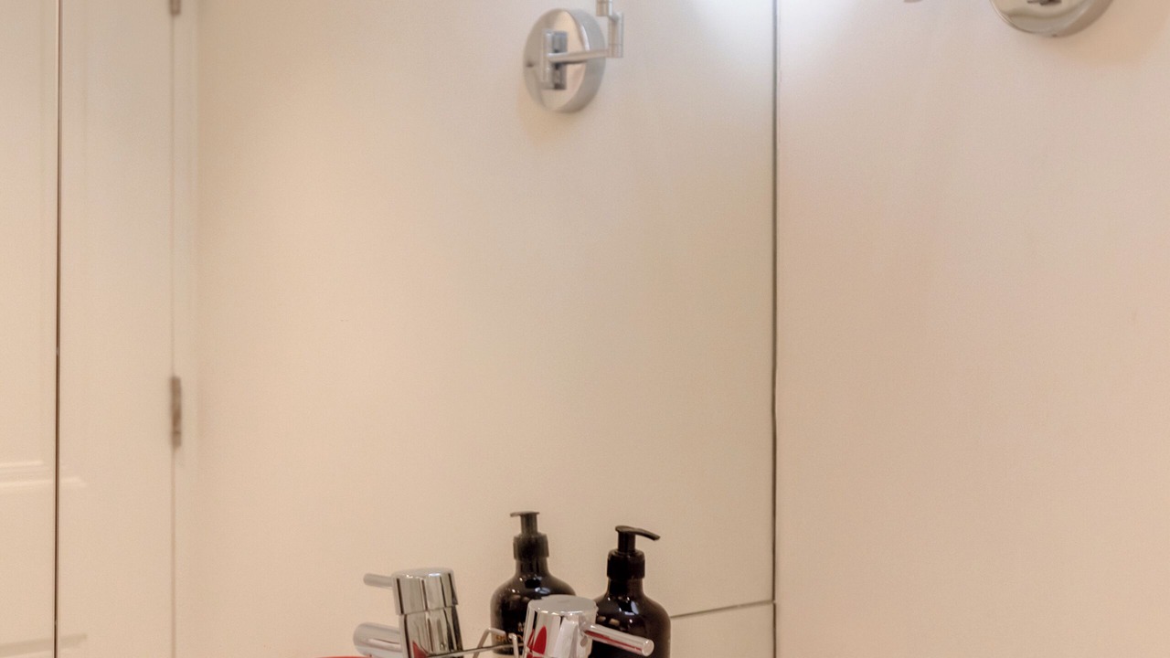 Photo of Bathroom in Cantelowes