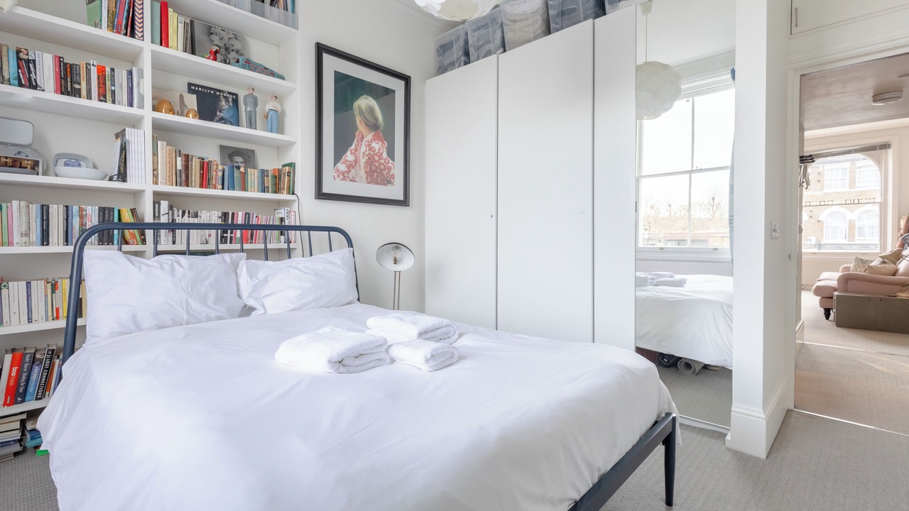 Photo of Bedroom in Cantelowes