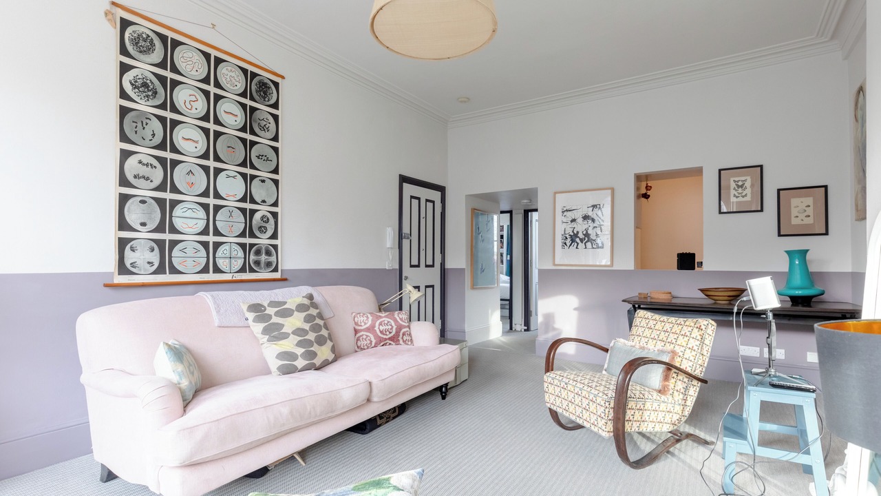 Photo of Livingroom in Cantelowes