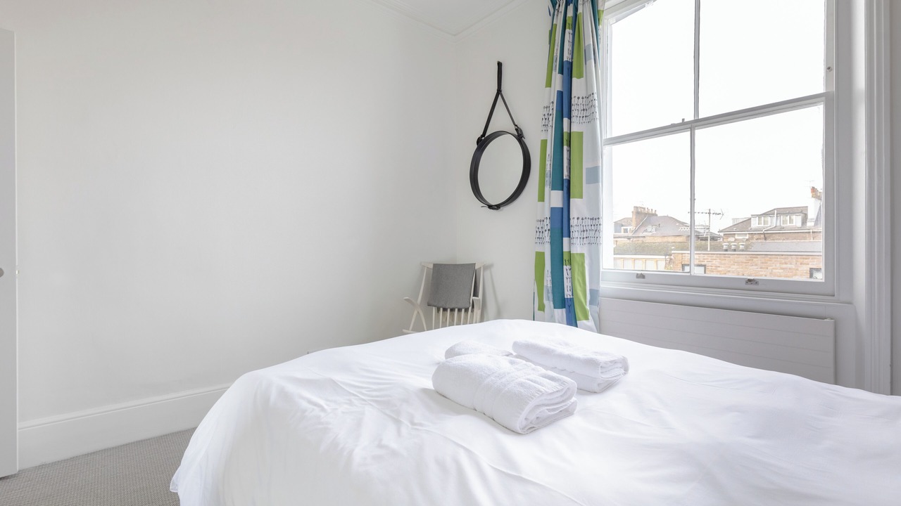 Photo of Bedroom in Cantelowes