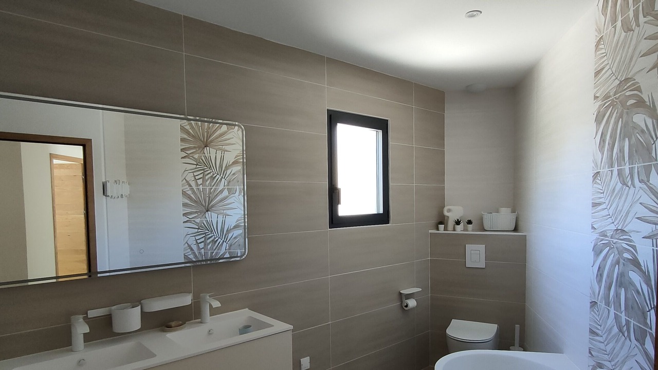 Photo of Bathroom in Peyriac-de-Mer