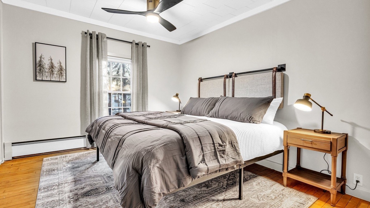 Photo of Bedroom in Bethel